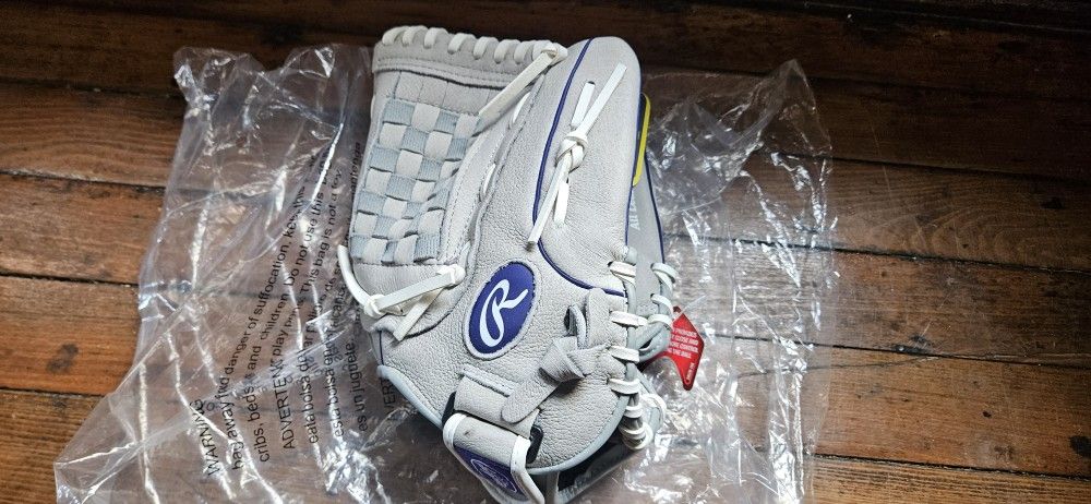 NWT, Rawlings Scsb12pu Sure Catch 12” Youth Fastpitch RH Glove