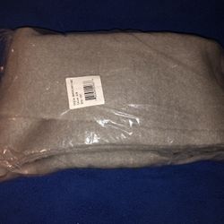 NWT RENVY GREY ESSENTIAL SCARF 