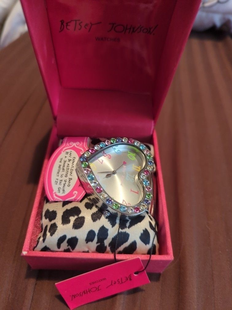 Betsy Johnson watch-never worn! Betsey Johnson | Accessories | Nwt Betsey Johnson Watch  main image 4