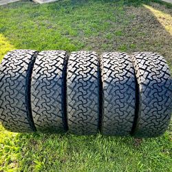 (5) 285/70/17 (33x11.0r17) Venom Power XT 10 Ply Load E 70% Tread