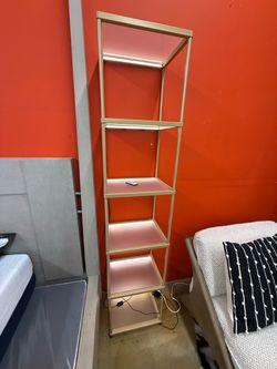 6-tier LED glass displace shelf tower