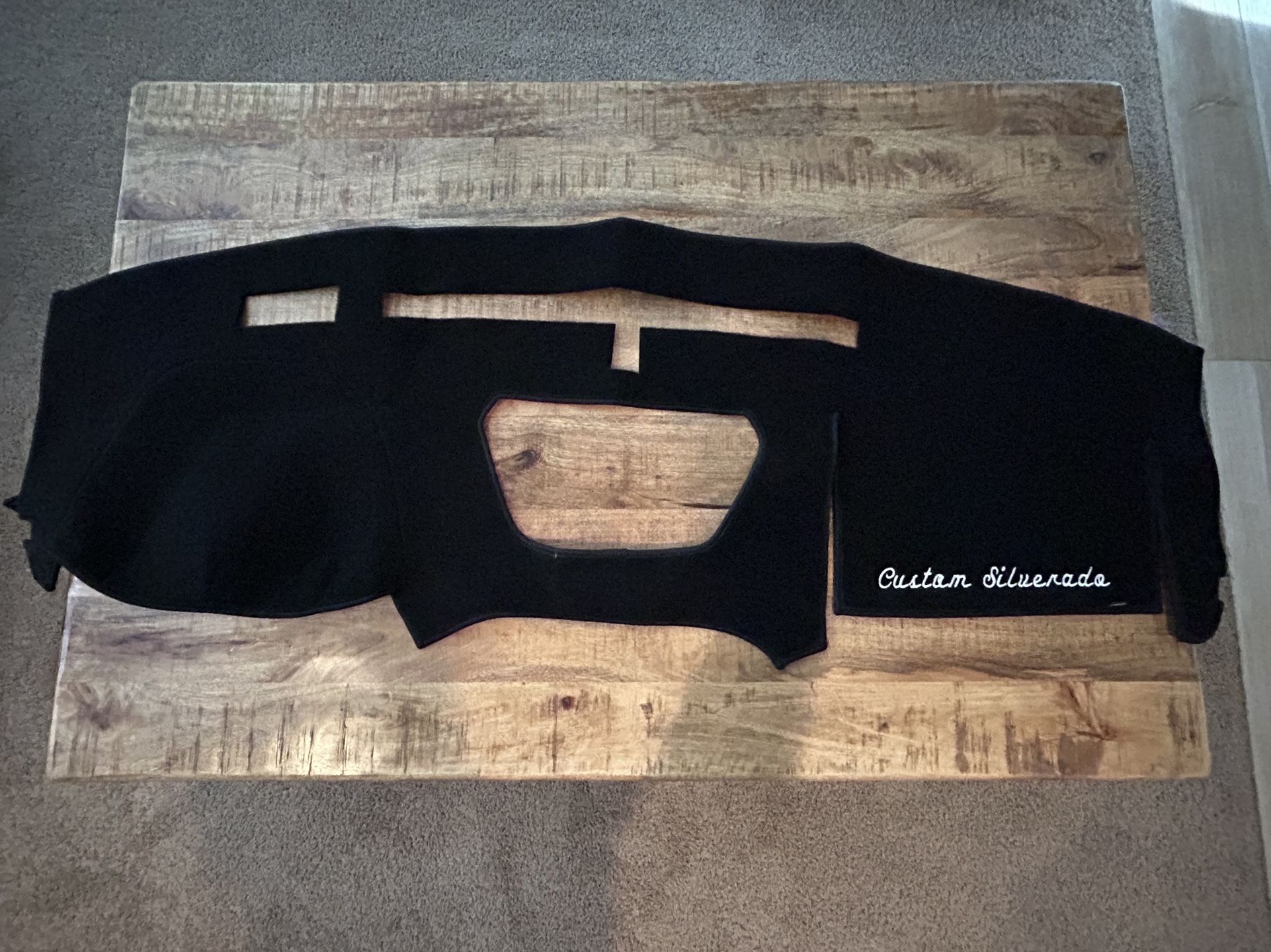 Chevy Silverado 1500 Custom Dash Mat Black Brand New