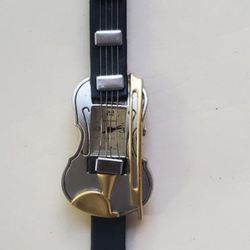 Violin Quartz Watch 