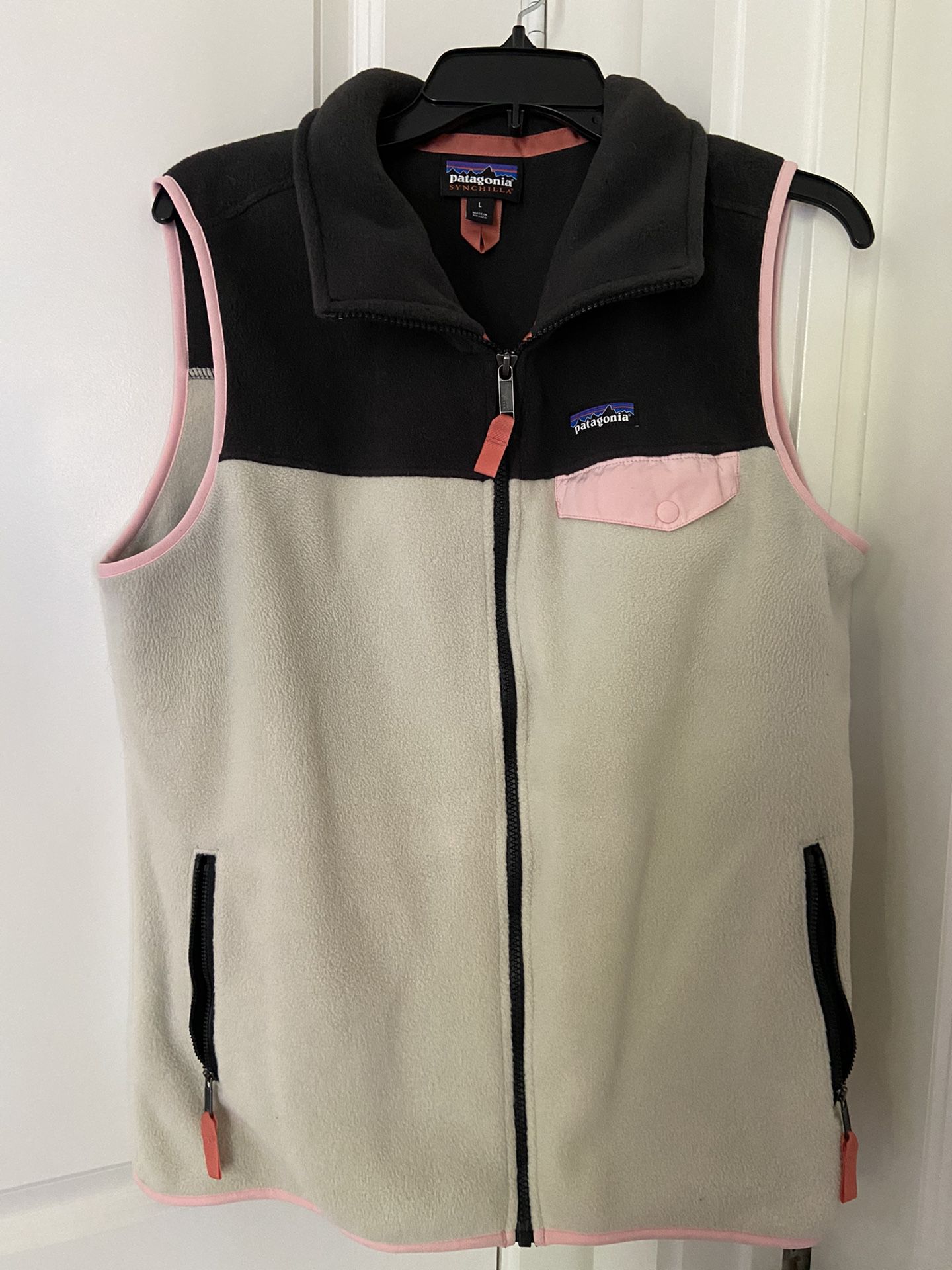 Women’s size Large vest Patagonia jacket