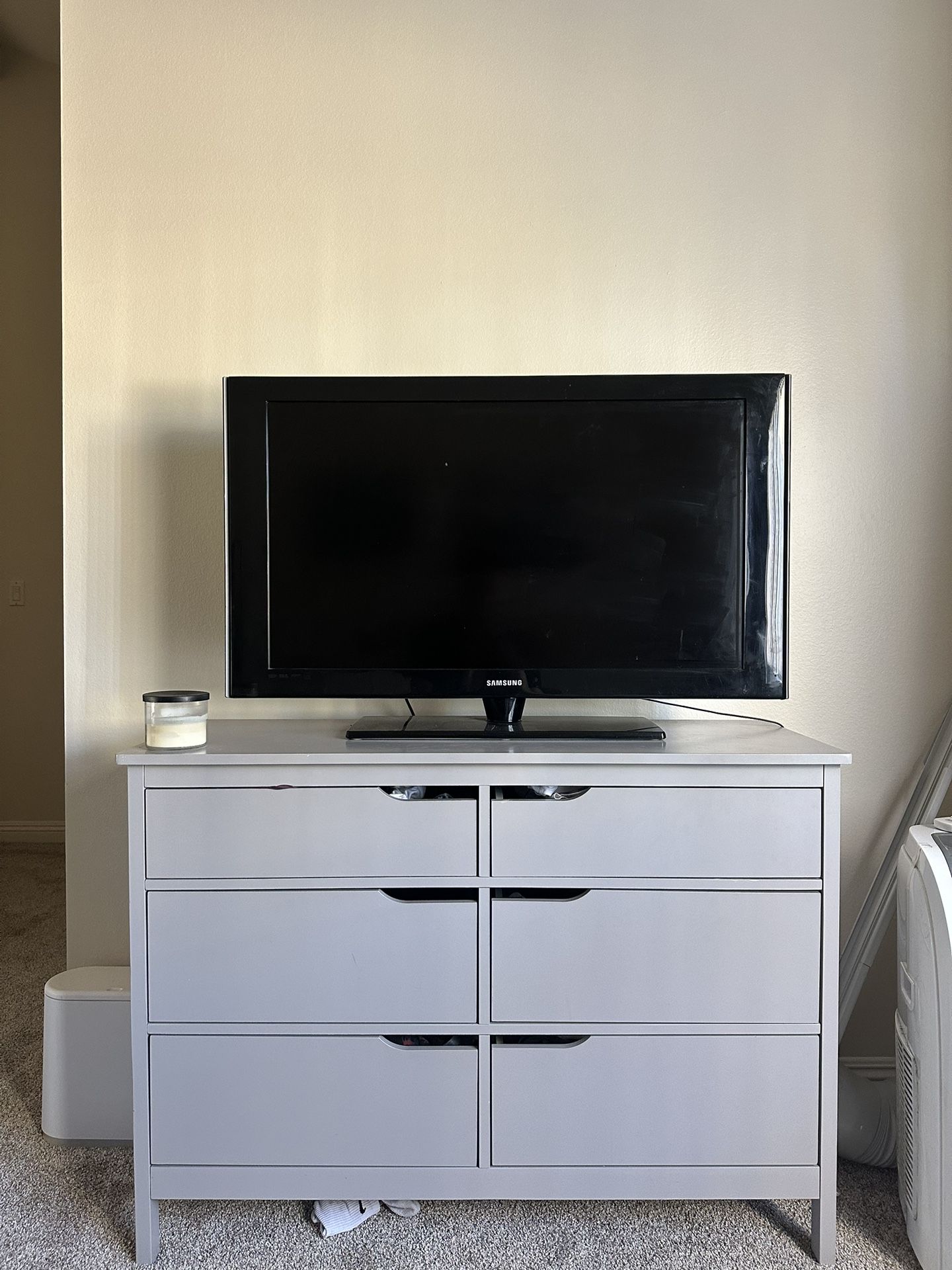 Samsung Plasma 45” TV