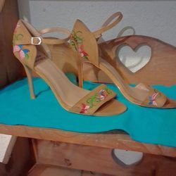 Vintage Hippie Laundry Heels