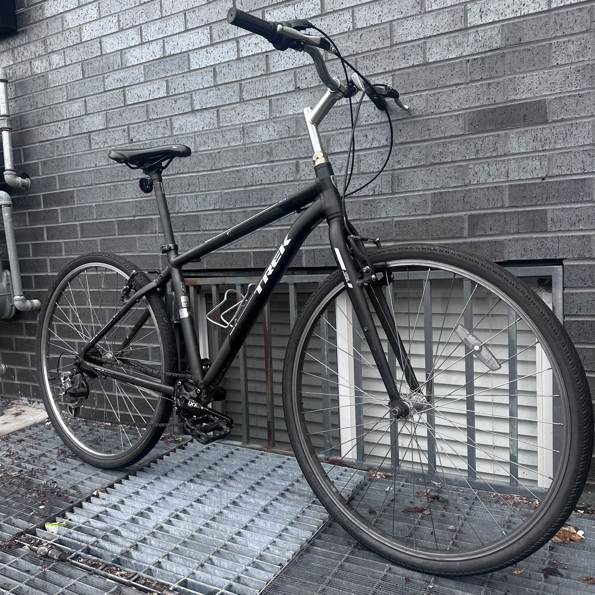 Trek Verve Hybrid Road Bike