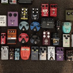 Fuzz pedals for guitar