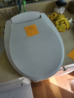 5 Brondell S101 Bidet Toilet Seats