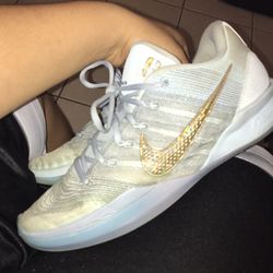 Sabrinas Size 11 Woman’s 