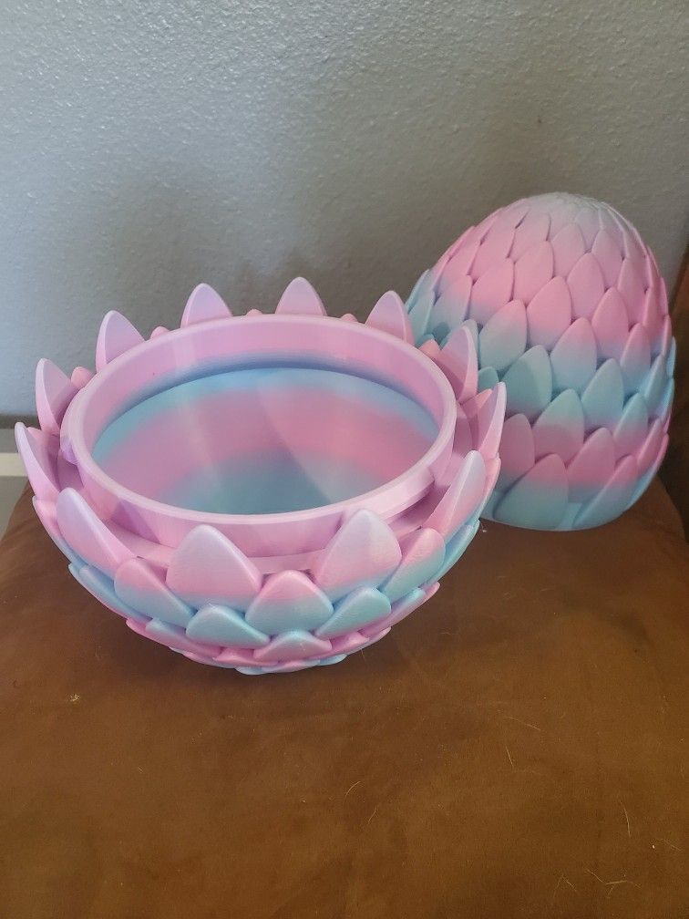 Cotton Candy Yarn Egg