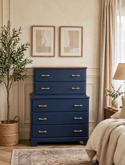 Chest of drawers