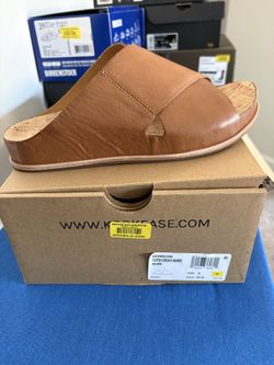 Tutsi cross sandals size 8 (new)