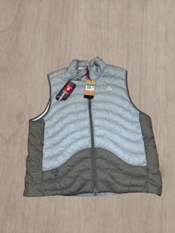 Nike ACG Lava Flow Therma-FIT ADV PrimaLoft Vest  Size: Men’s XL