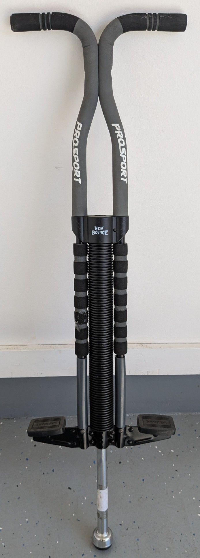 Pro Sport New Bounce Pogo Stick for Ages 9 and Up, 80 to 160 Lbs