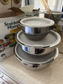 Wolfgang Puck Mixing Bowls