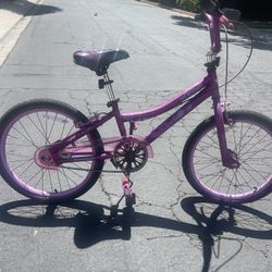 Kent 20 Inch girl’s BMX Bicycle