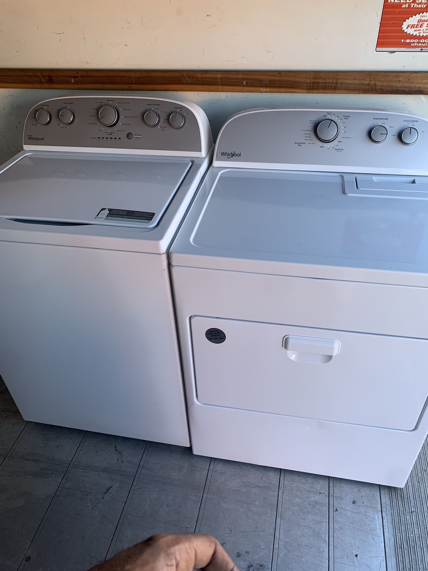 Whirlpool, Washer And Dryer Set