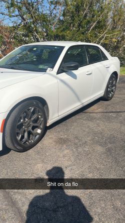 2018 Chrysler 300