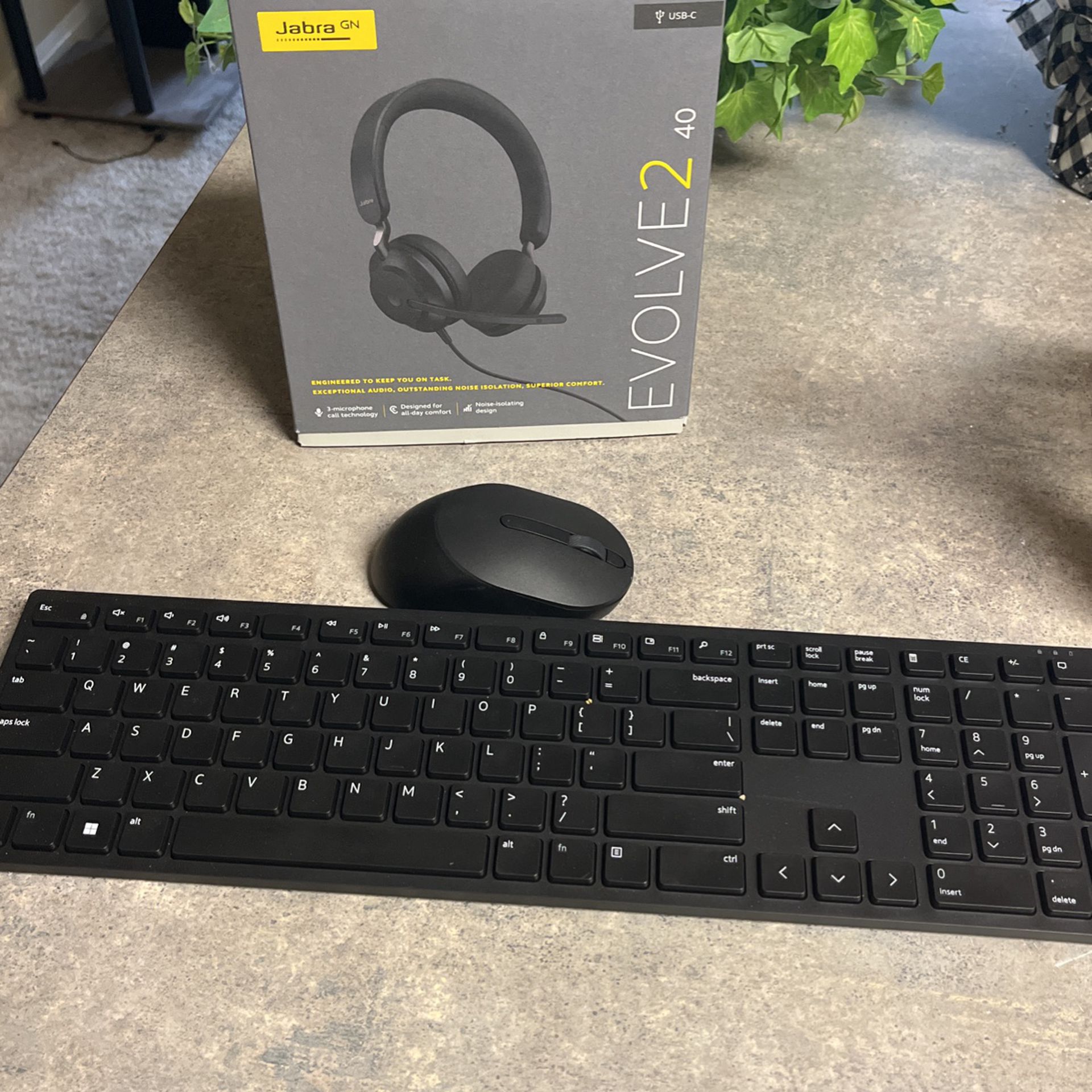 Wireless Keyboard And Mouse With Headset