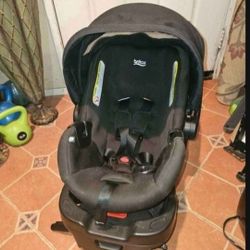 Baby Car Seat In Excellent Condition 