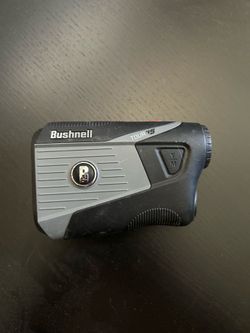 Bushnell Tour V5 Rangefinder! Works great! Built in Magnet on the side!