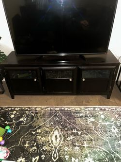 Black tv stand