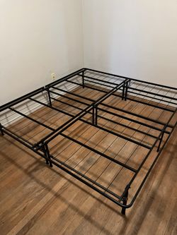 Metal Bed Frame. 