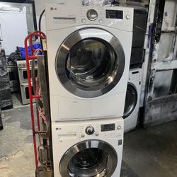 thirst for 24 wide LG washer and dryer White 