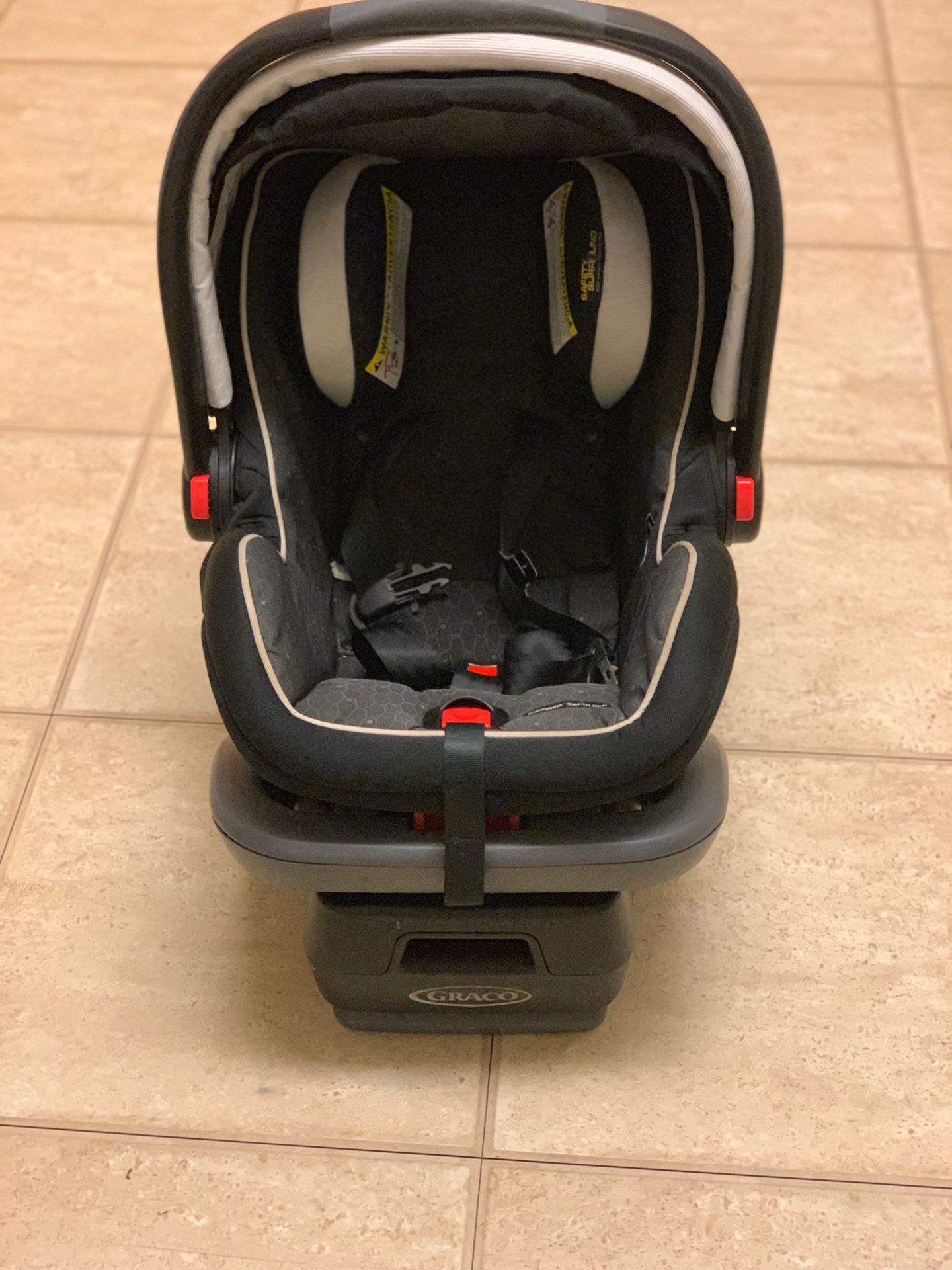 Graco snugride snuglock 35 Elite Infant Car Seat (Jive)
