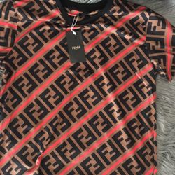 Fendi Men Shirts Size M&L
