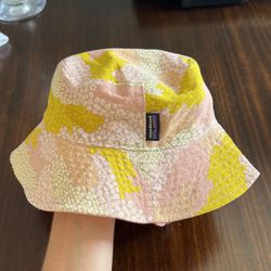 Patagonia Pink And Yellow Bucket Beach Hat  (6-12 Months)