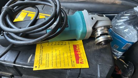 Makita sjs variable speed grinder brand new