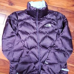 North face jacket.(like new)