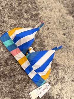 Bikini top New tags attached