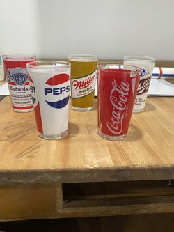 Vintage Soda & Beer Glass Cups 
