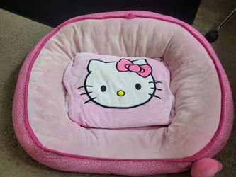Hello kitty pet bed