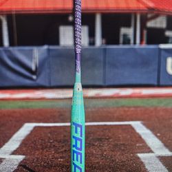 New- 2025 Miken Freak Slowlitch Bat