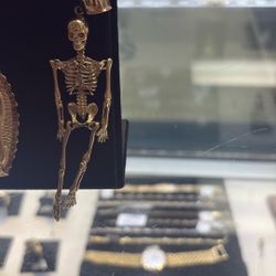 Skeleton Pendant 