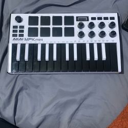 Akai Mpk Mini