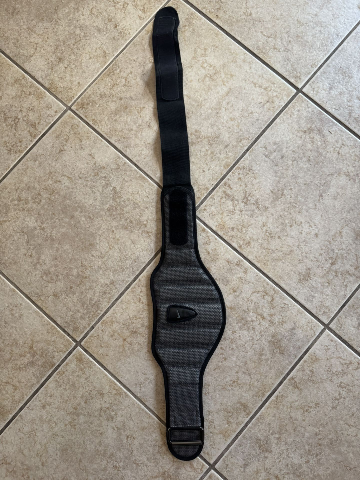 Nike 3.0 Structured Weightlifting Training Belt Size M