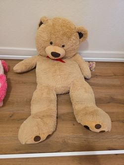 Giant Teddy Bear