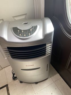 Honeywell Portable A/C