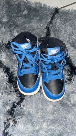 Nike High-Top Sneakers Black and Blue size 8c