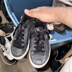 Toddler Girl Puma Shoes, Size 10 C