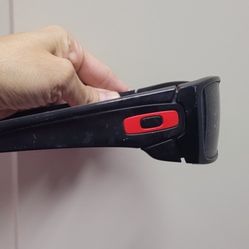 OAKLEY FUEL CELL DUCATI MATTE BLACK RED W/ WARM GREY SUNGLASSES OO9096-09 RARE