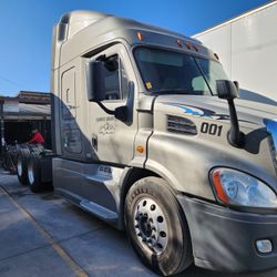 2018 Freightliner Cascadia