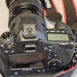 Canon 6D Body Only W/ Battery Grip 