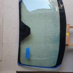 15-19 Ford Transit wind shield