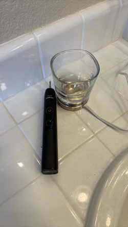 Phillips sonicare diamondclean (dead battery)